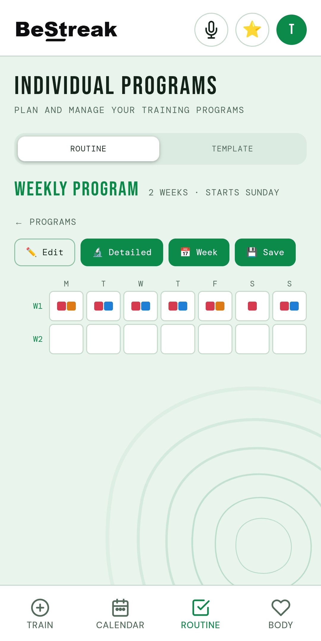 Weekly training program grid, drag-and-drop across the week